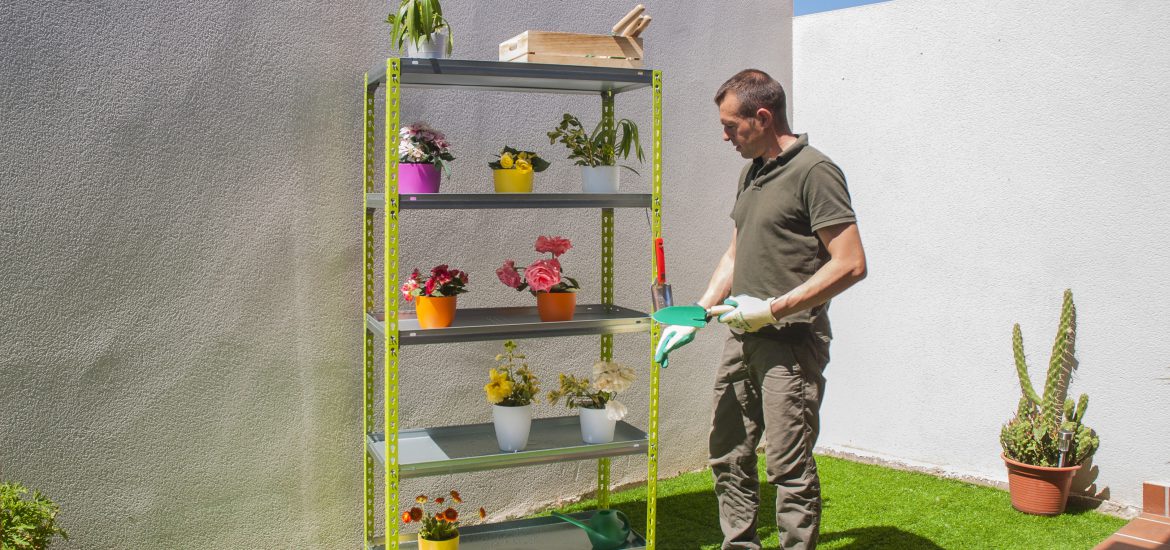 estanterías para colocar en tu jardín